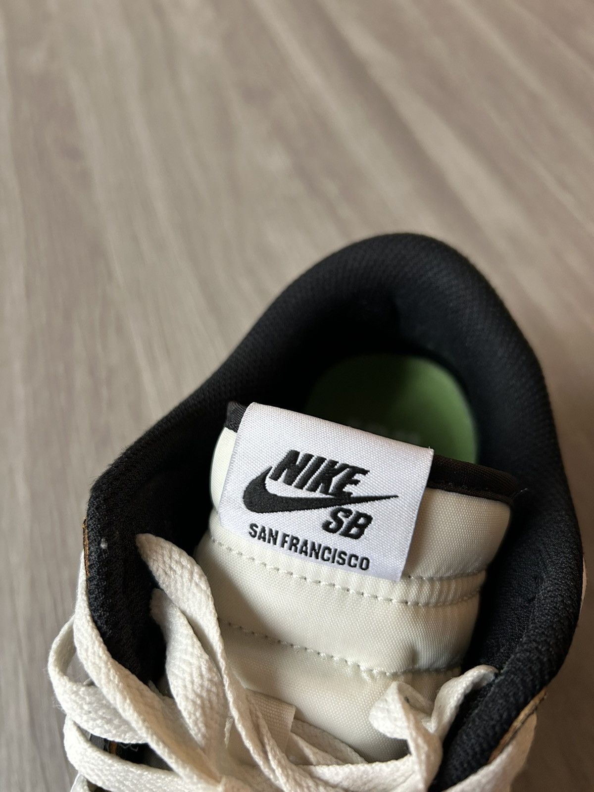 Huf × Nike HUF x Nike Dunk Low SB San Francisco Size 10 Size US 10 / EU 43 - 17 Thumbnail