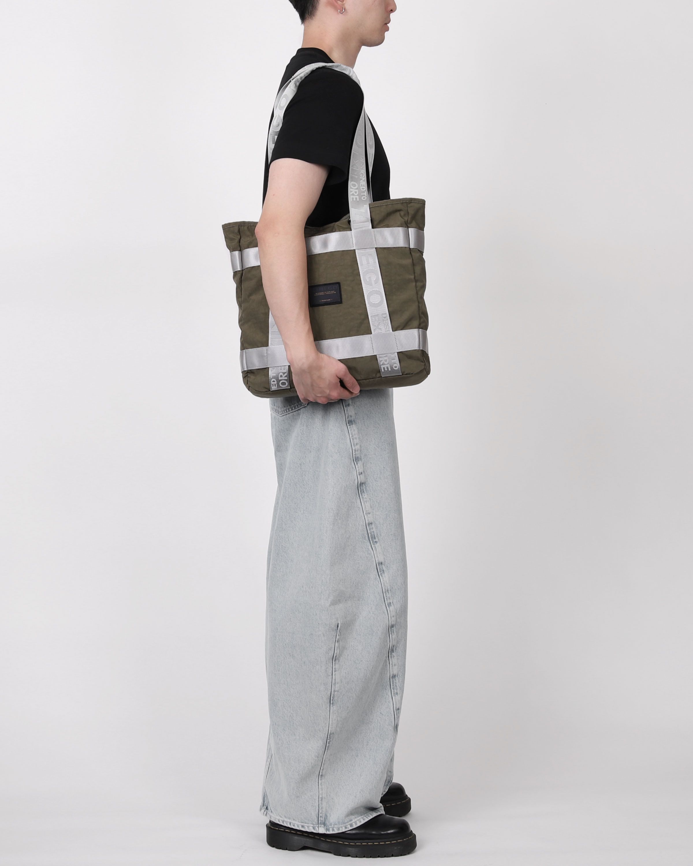 Other THE TWO WAY TOTE Size ONE SIZE - 1 Thumbnail