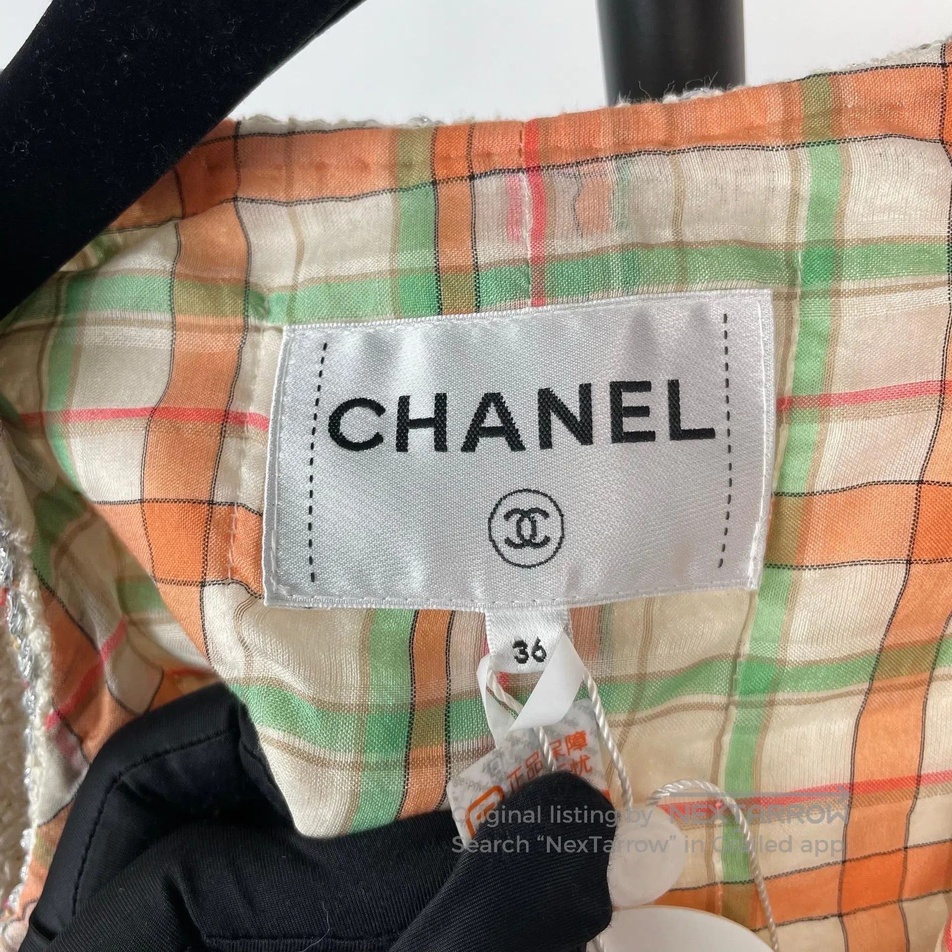 Chanel Chanel Two-pocket short jacket| Size XS / US 0-2 / IT 36-38 - 5 Thumbnail
