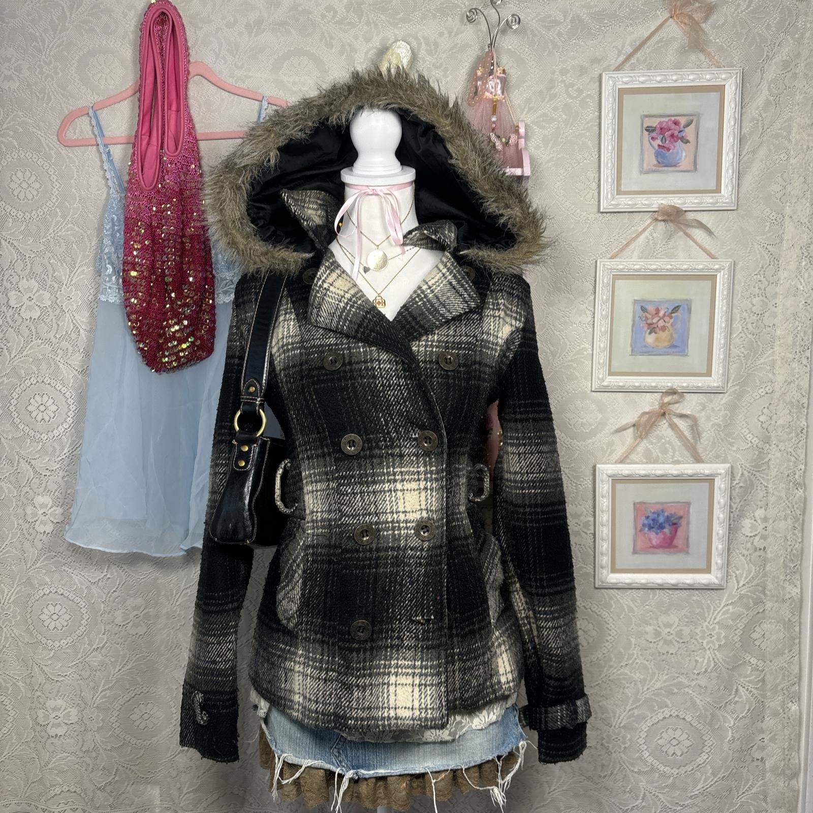 rue21 y2k fur hooded plaid jacket Size M / US 6-8 / IT 42-44 - 1 Thumbnail