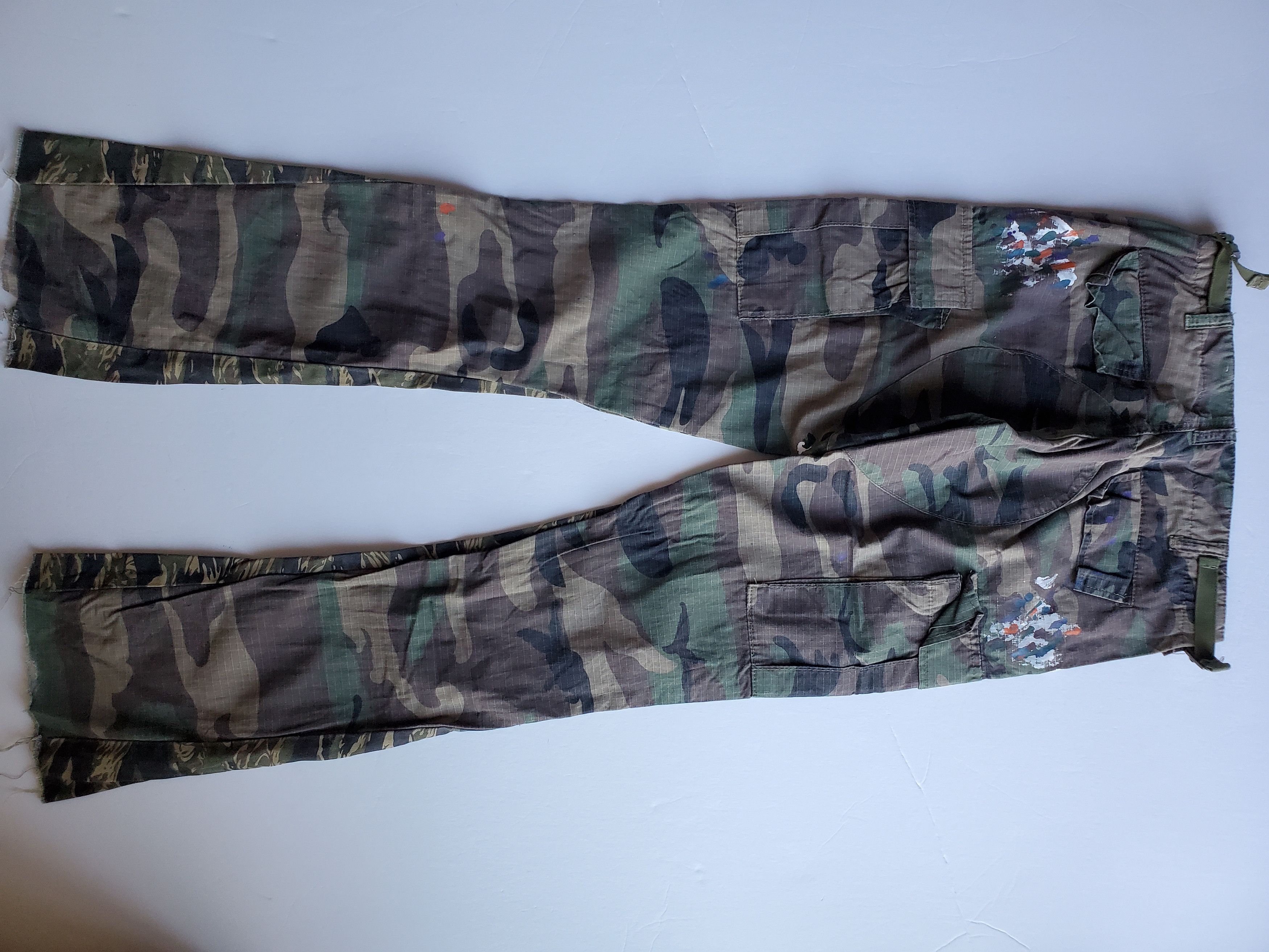 MNML MNML camo carpenter paint paints sz 30 Size US 30 / EU 46 - 2 Thumbnail