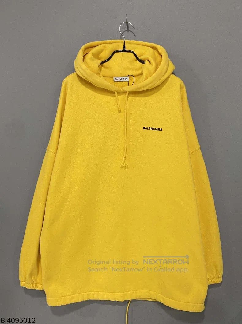 Balenciaga Balenciaga Yellow Embroidered Hoodie Size US XS / EU 42 / 0 - 1 Thumbnail