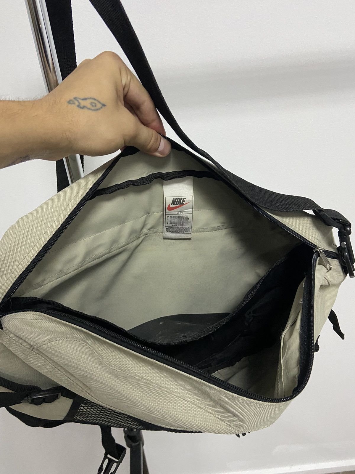 Nike × Vintage Nike Shoulder Bag Vintage Small Logo Swoosh 90s Style Size ONE SIZE - 3 Thumbnail