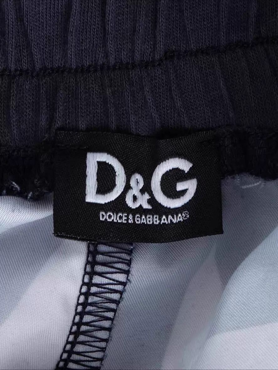 Dolce & Gabbana Dolce & Gabbana DG Shorts Size 48 Size US 32 / EU 48 - 2 Thumbnail