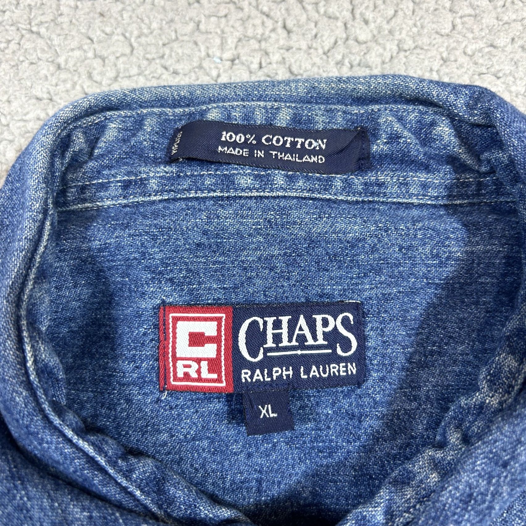 Ralph Lauren VINTAGE Chaps Ralph Lauren Denim Shirt Mens XL Blue Long Sleeve Workwear 90s Shirt Mens XL Blue Denim Size US XL / EU 56 / 4 - 3 Thumbnail