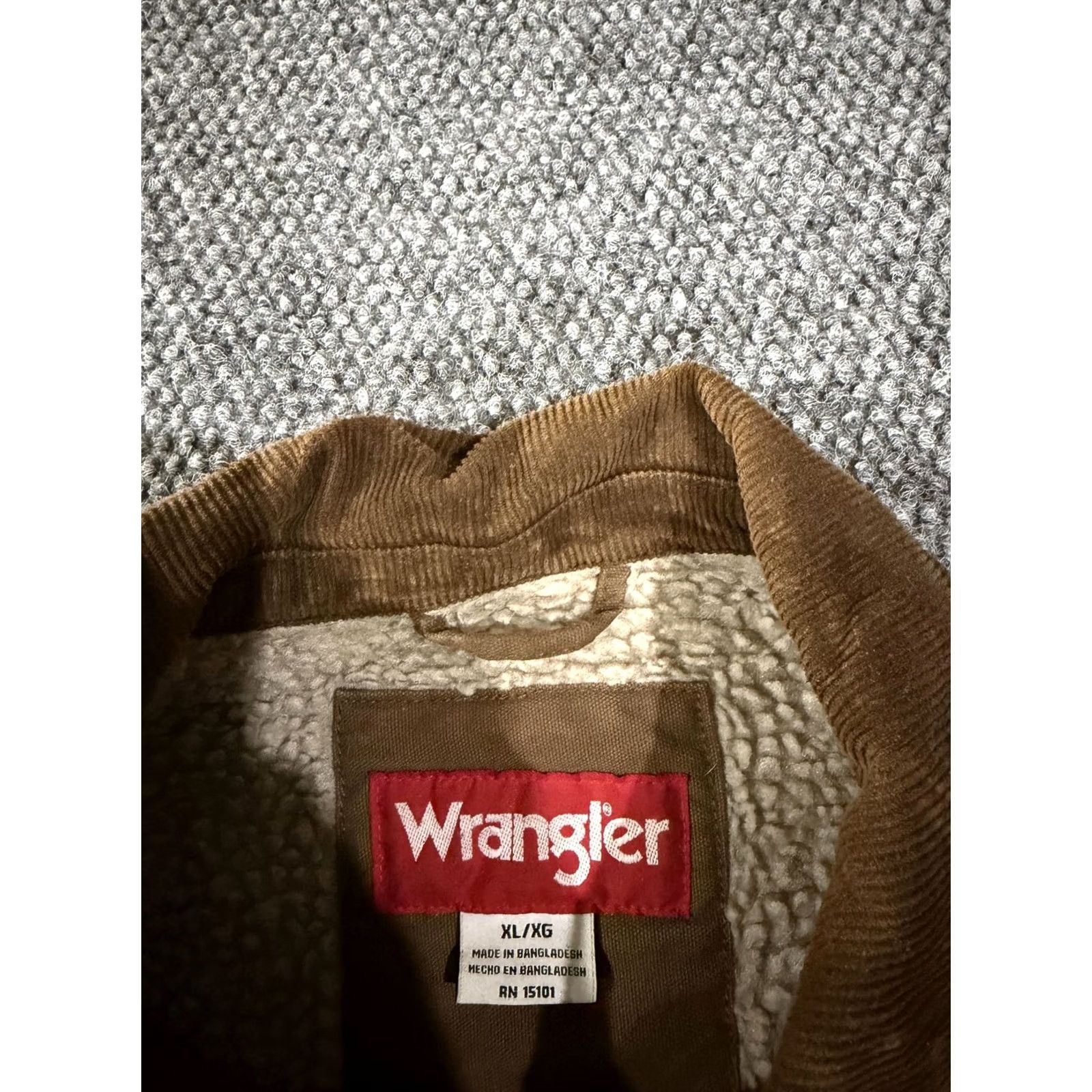 Wrangler VINTAGE Wrangler Jacket Mens XL Brown Canvas Sherpa Lined Snap Front Workwear Barn Size US XL / EU 56 / 4 - 6 Thumbnail