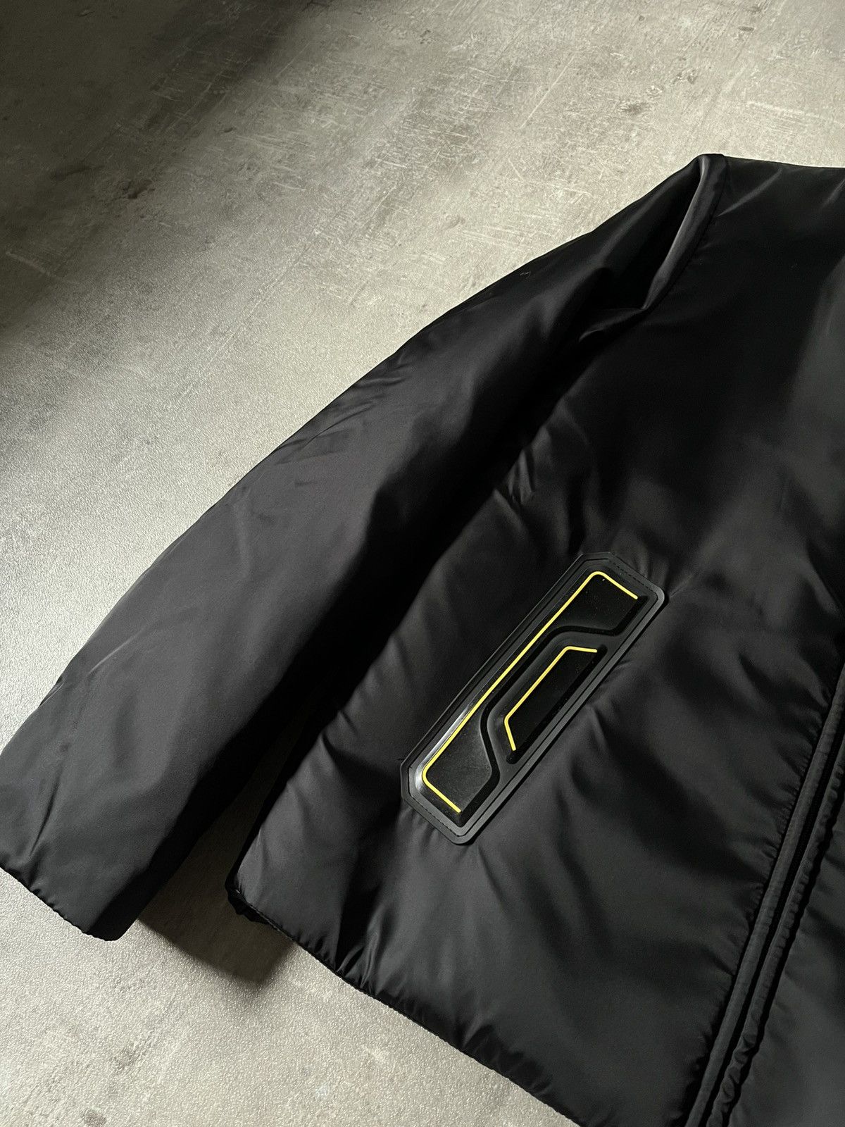 Prada Prada Re-Nylon padded bomber jacket black yellow Size US M / EU 48-50 / 2 - 4 Thumbnail