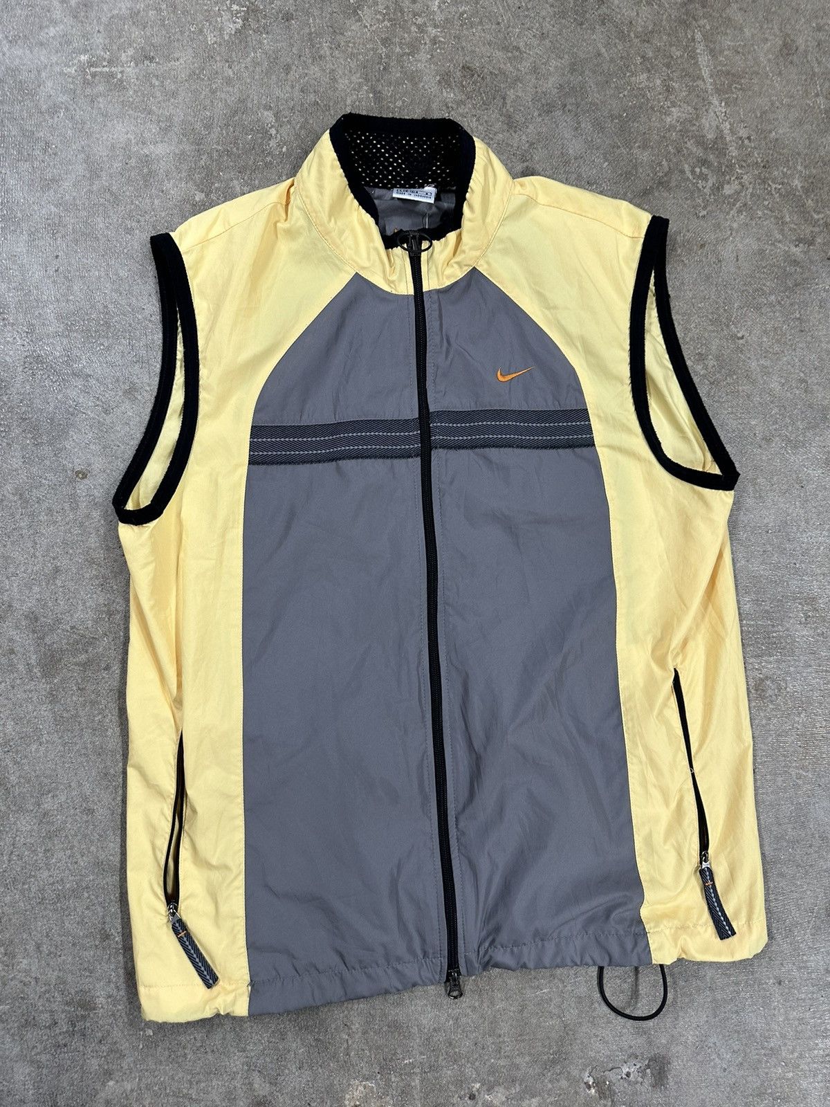 Nike Vintage 90s Nike Nylon Multicolour Running Vest Size S / US 4 / IT 40 - 3 Thumbnail