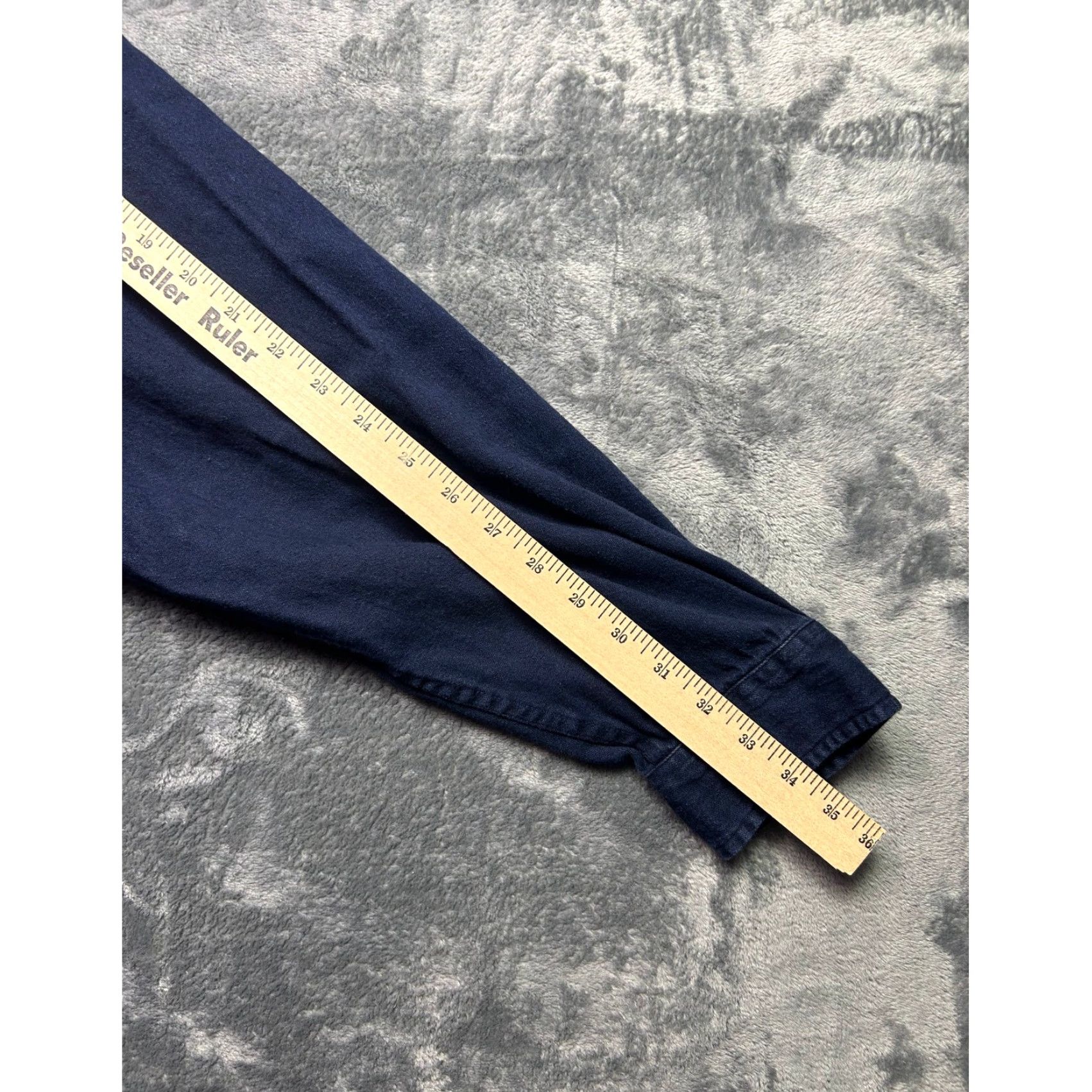 Planet Hollywood VINTAGE Planet Hollywood Aspen Button-Up Shirt XL Navy Embroidered Logo, Cotton Twill, Long Sleeve, Button-Down, Casual Mens, 90s Retro Size US XL / EU 56 / 4 - 6 Thumbnail