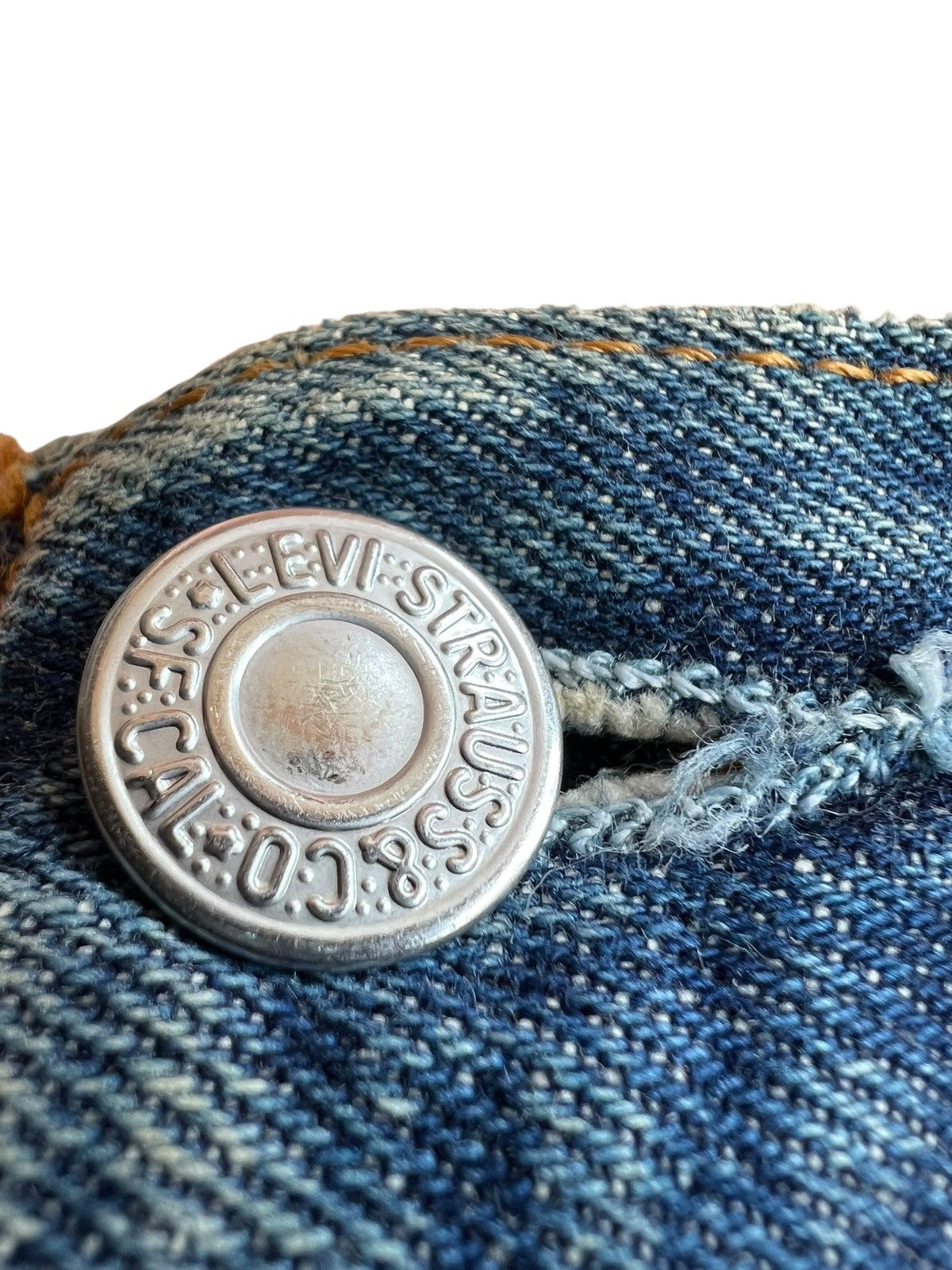 Levi's Vintage Levis 501 Distress Jean Very Rare Size US 31 - 6 Thumbnail