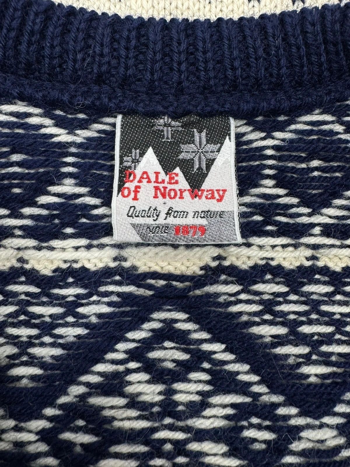 Dale Of Norway Dale Of Norway Fair Isle Handknit Cardigan Wool size L Size L / US 10 / IT 46 - 11 Thumbnail