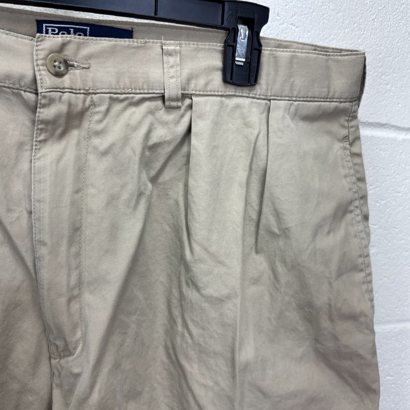 Polo Ralph Lauren VINTAGE Polo Ralph Lauren Men’s Shorts Casual Chino Cotton 38 Khaki Pleated Pony Logo Size US M / EU 48-50 / 2 - 4 Thumbnail
