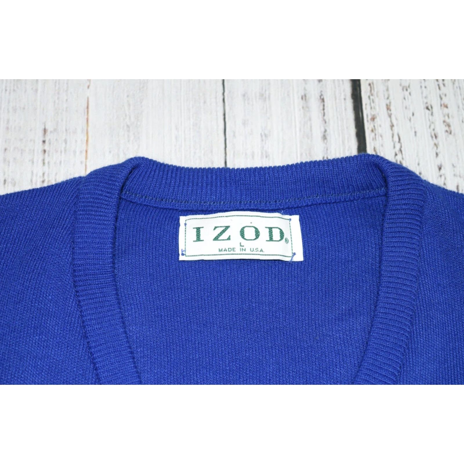 Izod VINTAGE IZOD Pullover Sweater Men's Large Royal Blue Acrylic V-Neck Knit Embroidered Classic USA Size US L / EU 52-54 / 3 - 4 Thumbnail