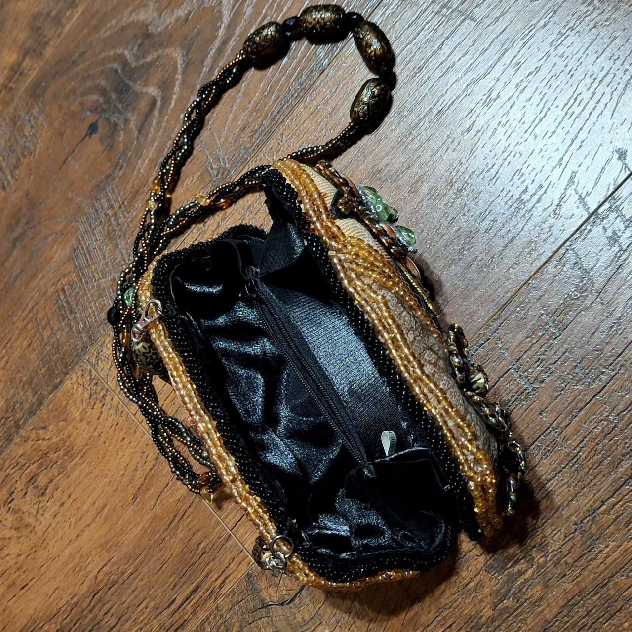 Other fancy beaded clutch w chain Size ONE SIZE - 2 Thumbnail