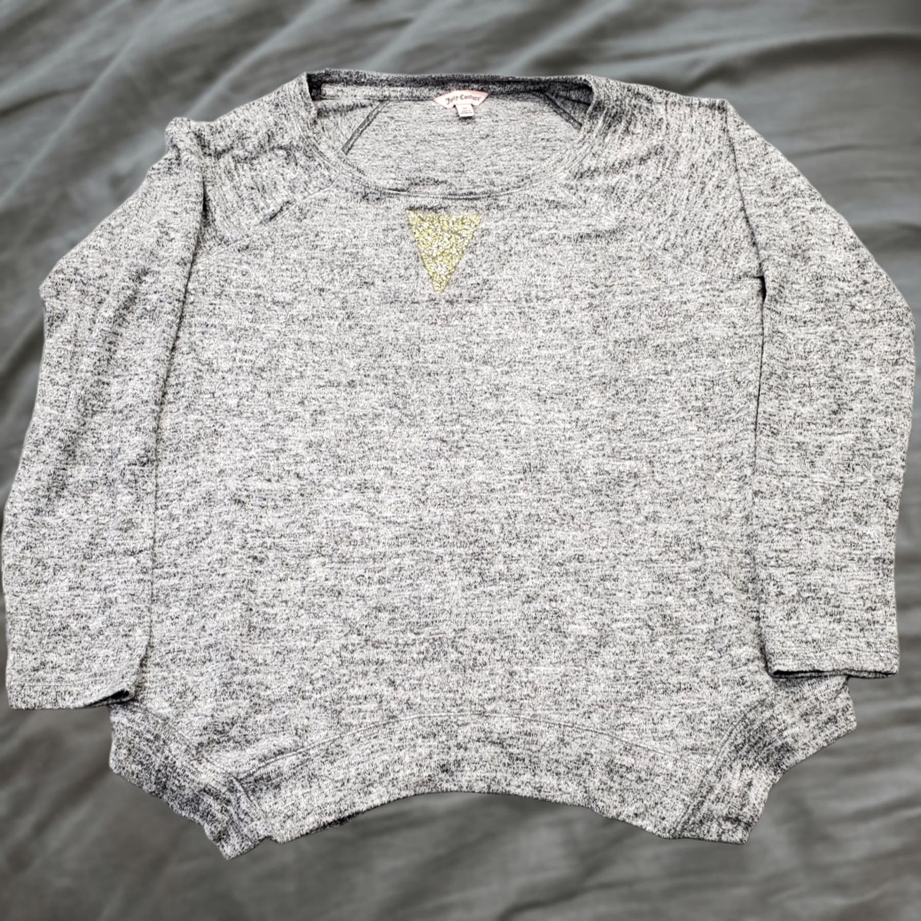 Juicy Couture Juicy Couture Blouse Women M Gray Knit Stretch Round Neck Sharkbite Hem Womens Size M Color Gray Casual Shirt Size M / US 6-8 / IT 42-44 - 1 Thumbnail