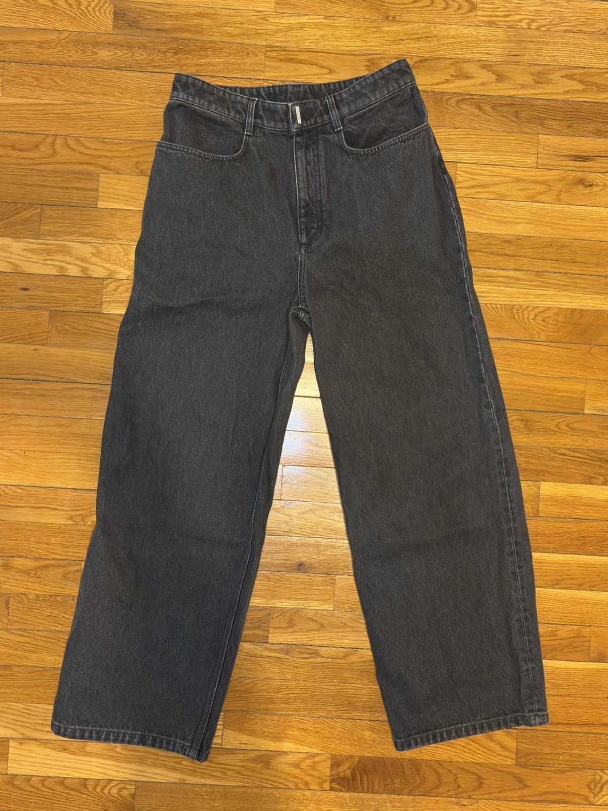 Givenchy Givenchy Wide Jeans Size US 30 / EU 46 - 1 Thumbnail