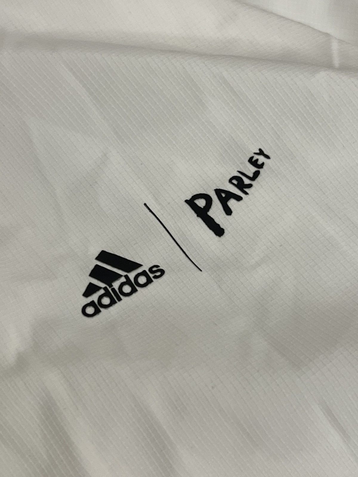 Adidas ADIDAS x PARLEY LONDON JACKET SIZE “XL” NWT Size US XL / EU 56 / 4 - 6 Thumbnail