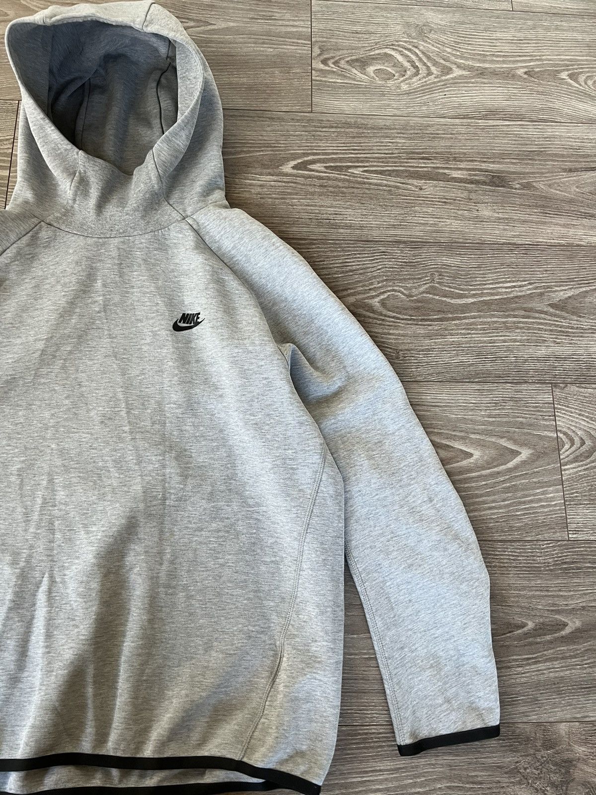 Nike ‼️Nike Tech Fleece Rare Grey Hoodie‼️ Size US L / EU 52-54 / 3 - 14 Thumbnail