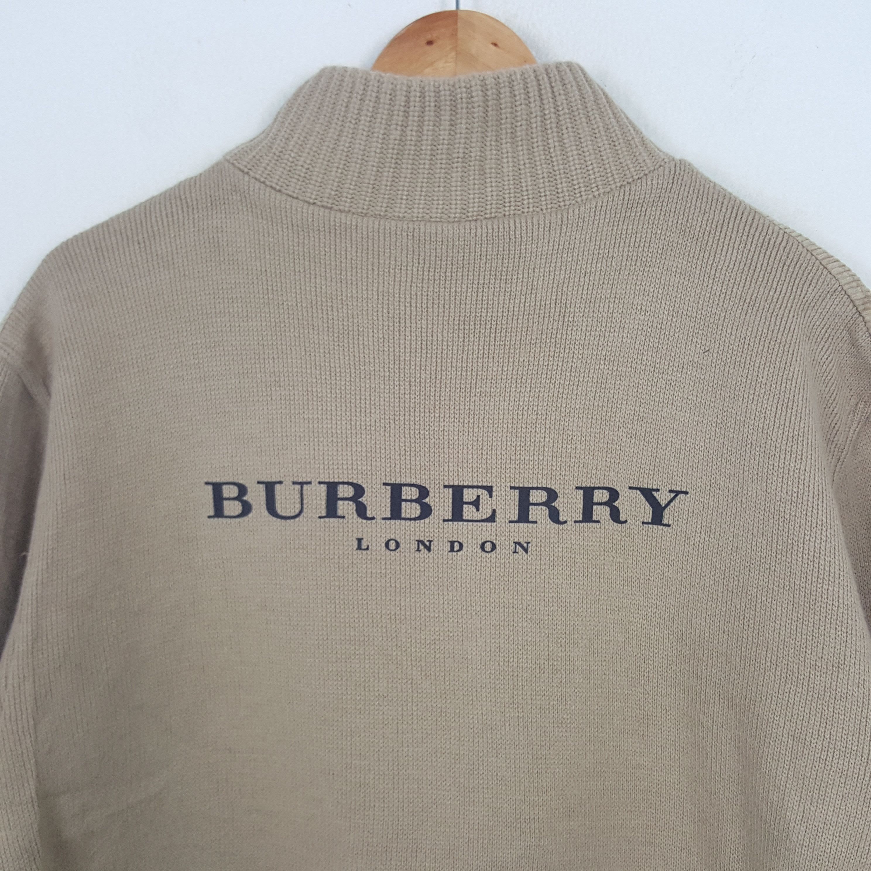 Burberry × Vintage Vintage Burberry London Nova Check Corduroy Jacket Size US XL / EU 56 / 4 - 2 Thumbnail