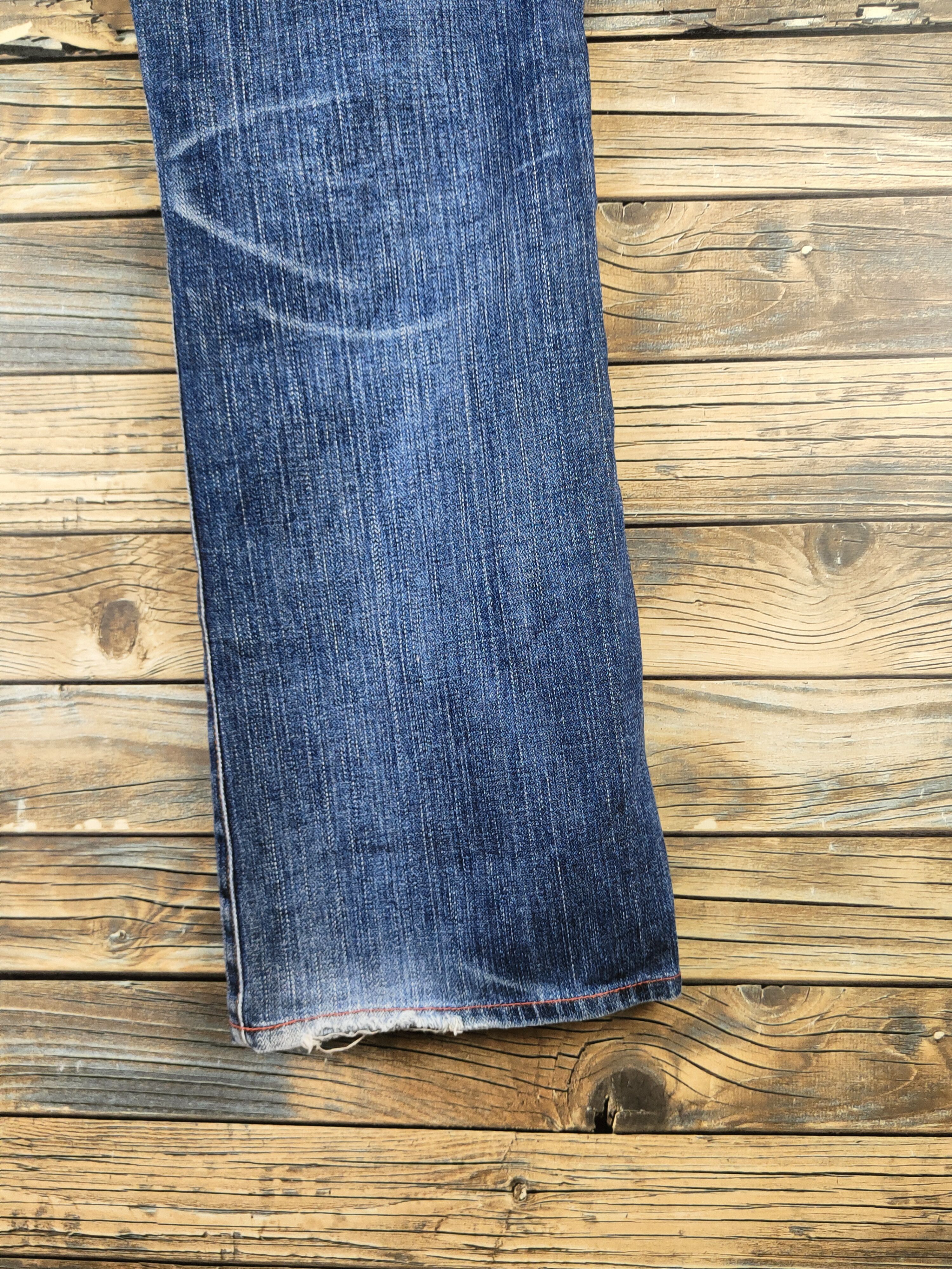 Levi's Levi's Blue Distressed Ripped Jeans #S2925 Size US 31 - 12 Thumbnail