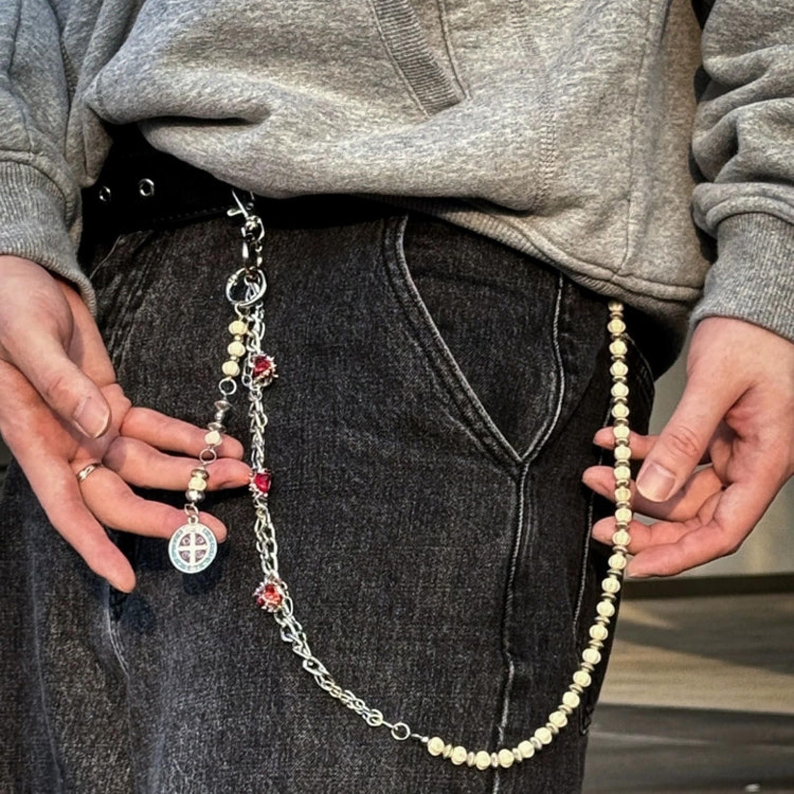 Jewelry Silver and White Beaded Chain Wallet Accessory Size ONE SIZE - 4 Thumbnail