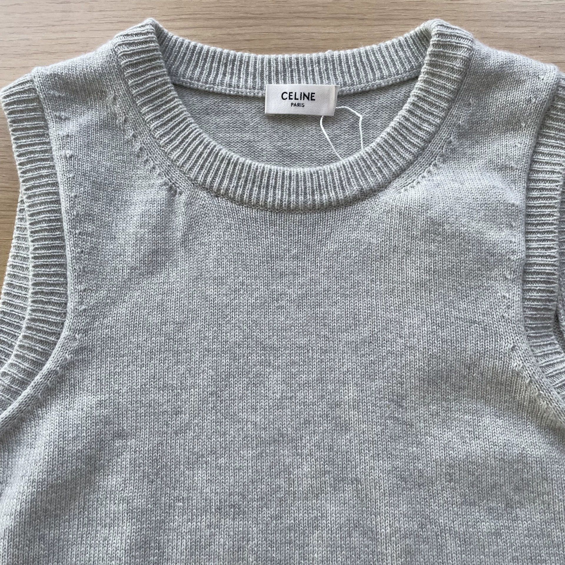 Celine 99 New Celine Solid Color Crew Sleeveless Tank Women M Size M / US 6-8 / IT 42-44 - 4 Thumbnail