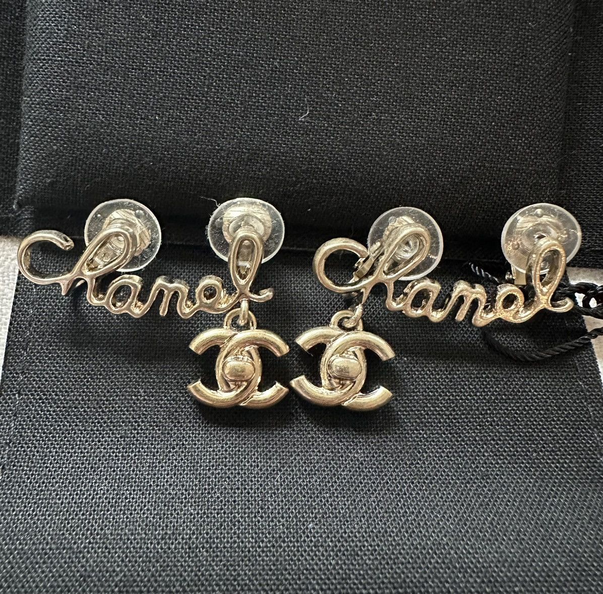 Chanel Chanel 21P cc turnlock ear clips Size ONE SIZE - 3 Thumbnail