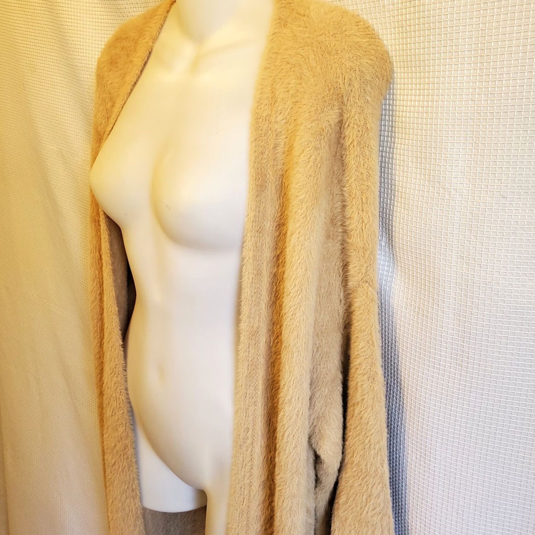 Express Express Cardigan Womens XS Beige Tan Open Duster Fuzzy Knit Super Soft Maxi Size XS / US 0-2 / IT 36-38 - 3 Thumbnail