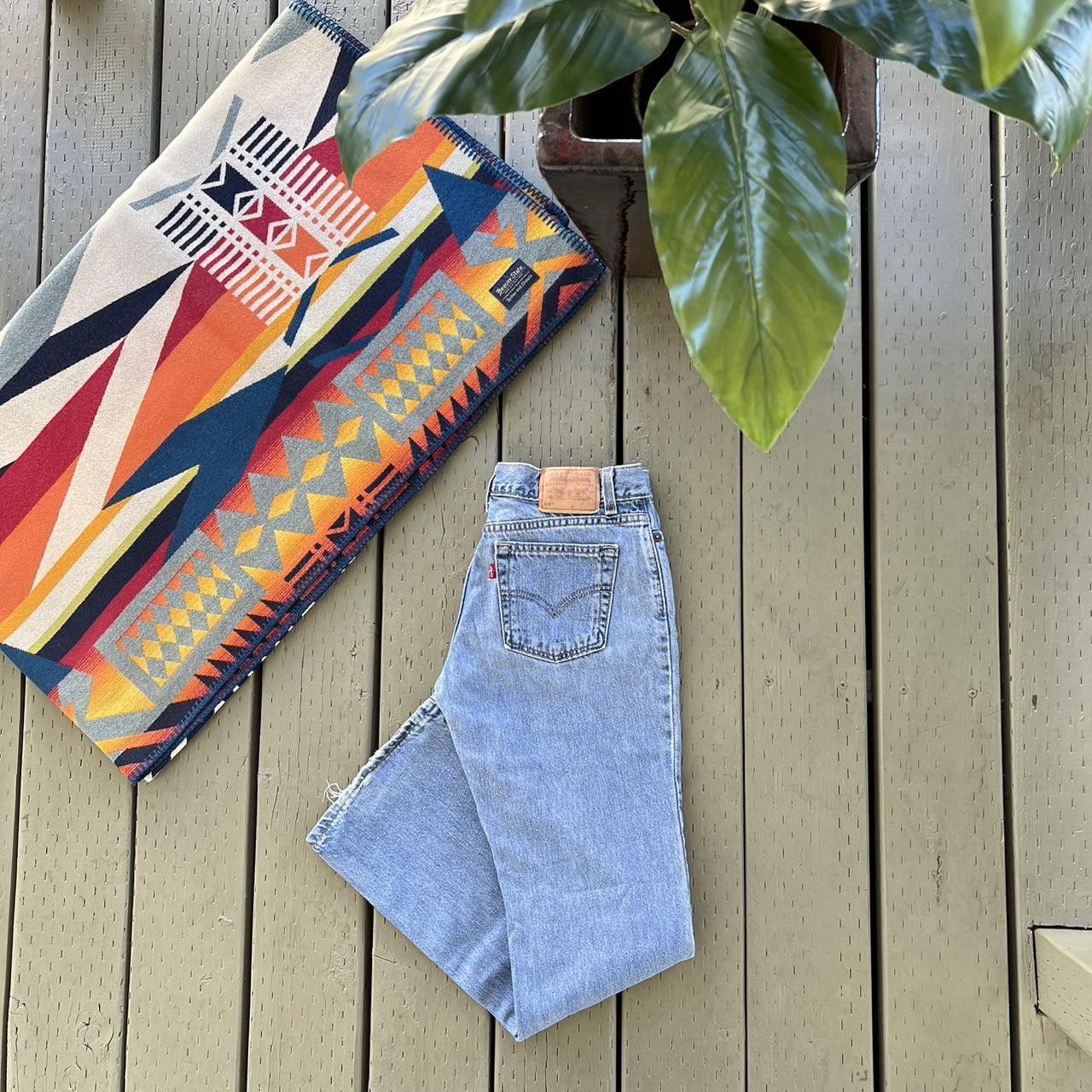 Levi's Vintage Levis 518 Jeans super low boot cut Wash Denim USA Size US 28 / EU 44 - 3 Thumbnail