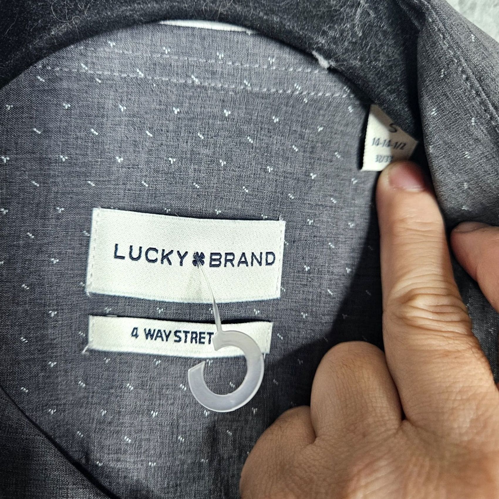 Lucky Brand Lucky Brand 4 WAY STRETCH Men’s Gray Chambray Shirt S Button-Down Casual Poly 4 Way Stretch Regular Size Type: Regular Size US S / EU 44-46 / 1 - 3 Thumbnail