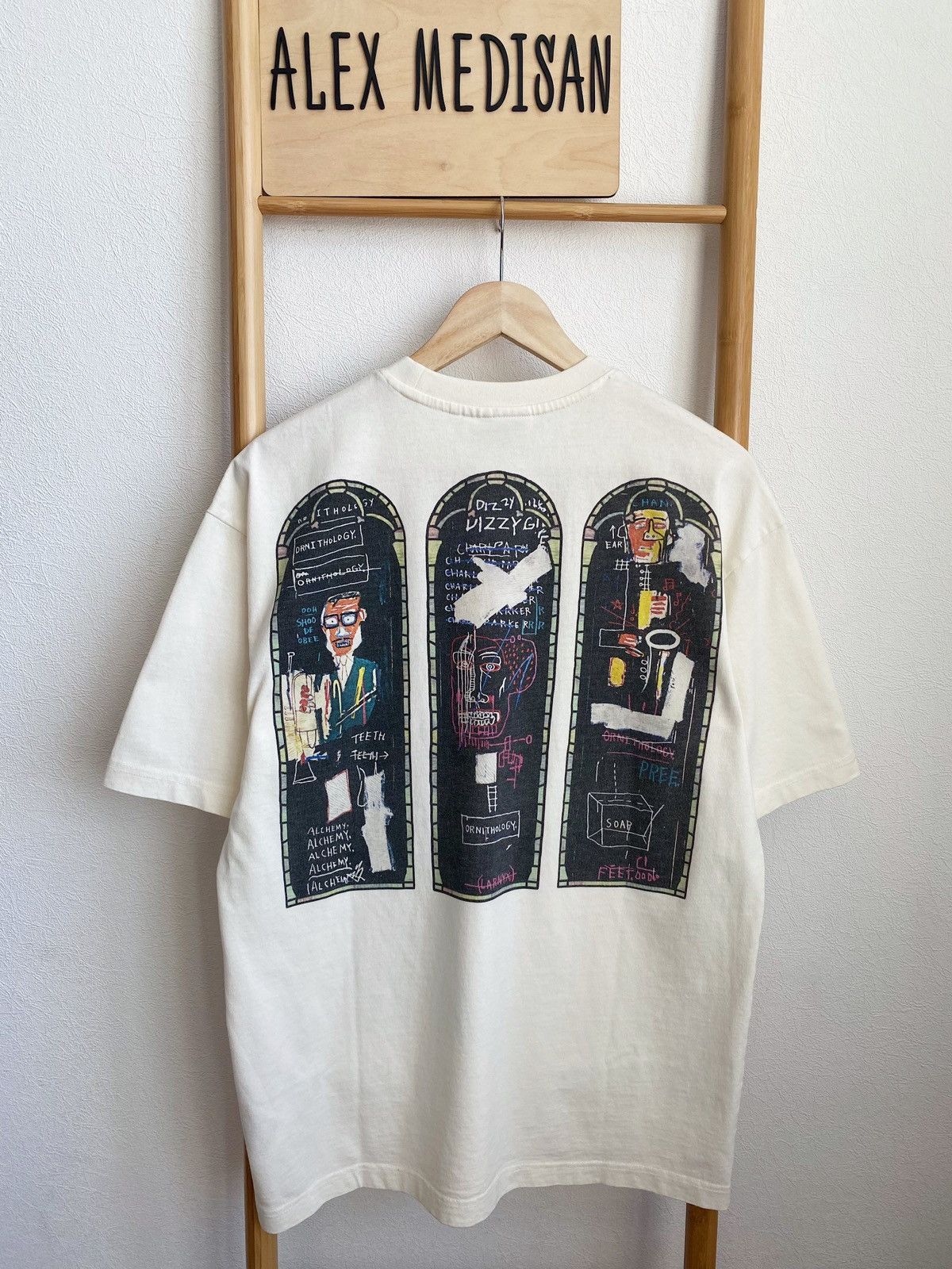 H&M × Jean-Michel Basquiat × Who Decides War WHO DECIDES WAR x BASQUIAT x H&M RELAXED FIT COTTON T-SHIRT Size US S / EU 44-46 / 1 - 5 Thumbnail