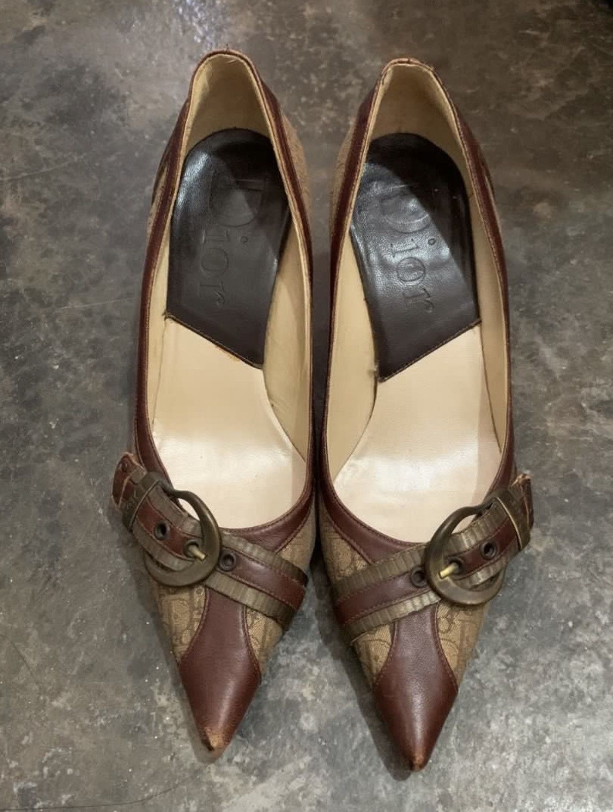 Dior Vintage Dior Monogram Pointed Toe Kitten Heels Size US 5 / IT 35 - 6 Thumbnail