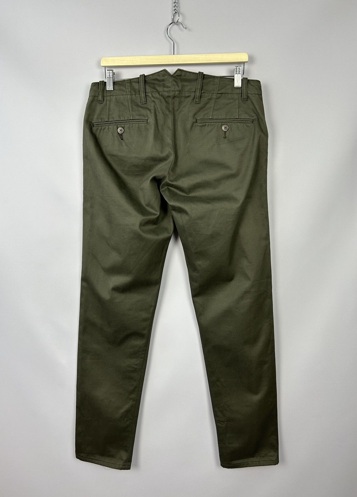 Designer × Suitsupply SUITSUPPLY Denim Goods Bennet Trousers W30 Chino Pants Khaki Size US 30 / EU 46 - 4 Thumbnail