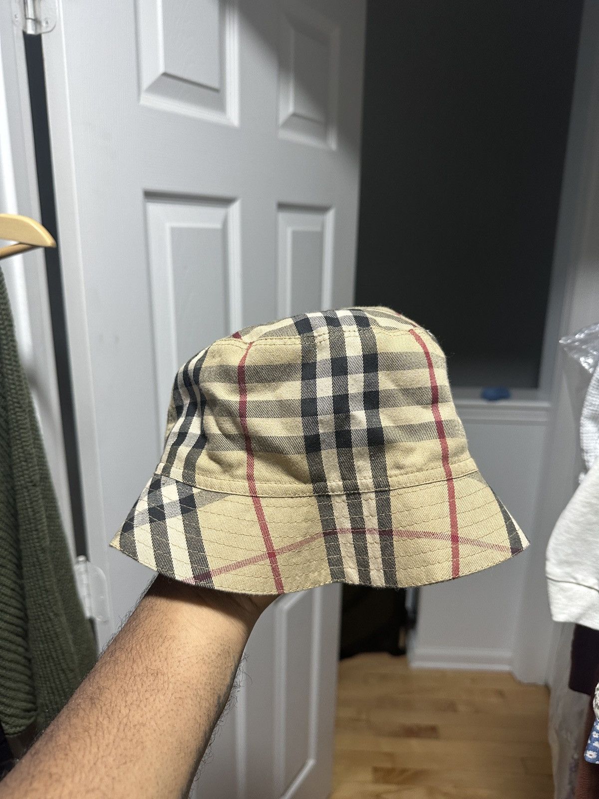 Burberry Burberry Bucket Hat Size ONE SIZE - 1 Thumbnail
