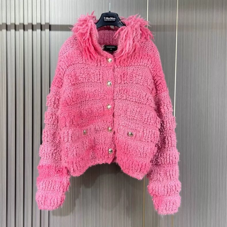 Chanel Chanel Pink Flamingo Teddy Knitted Jacket Size XS / US 0-2 / IT 36-38 - 1 Thumbnail