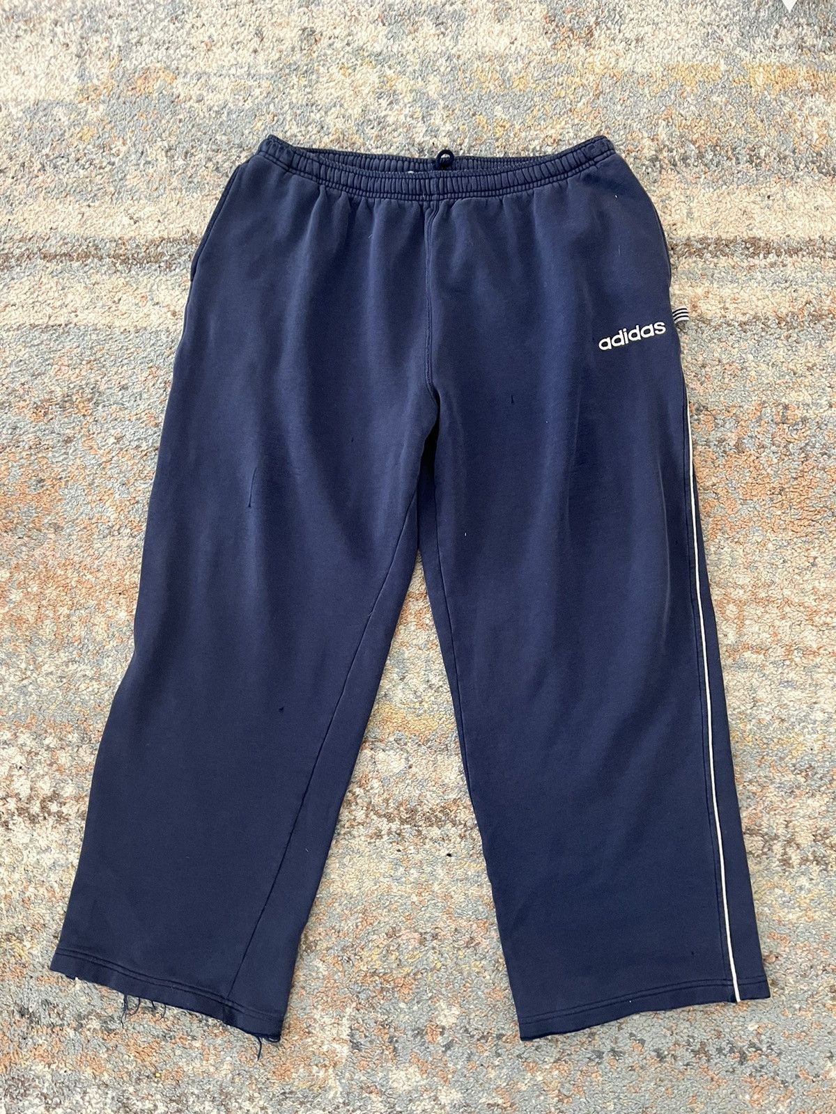 Adidas × Vintage VTG Adidas Sweatpants Navy Faded Distressed Size US 34 / EU 50 - 1 Thumbnail