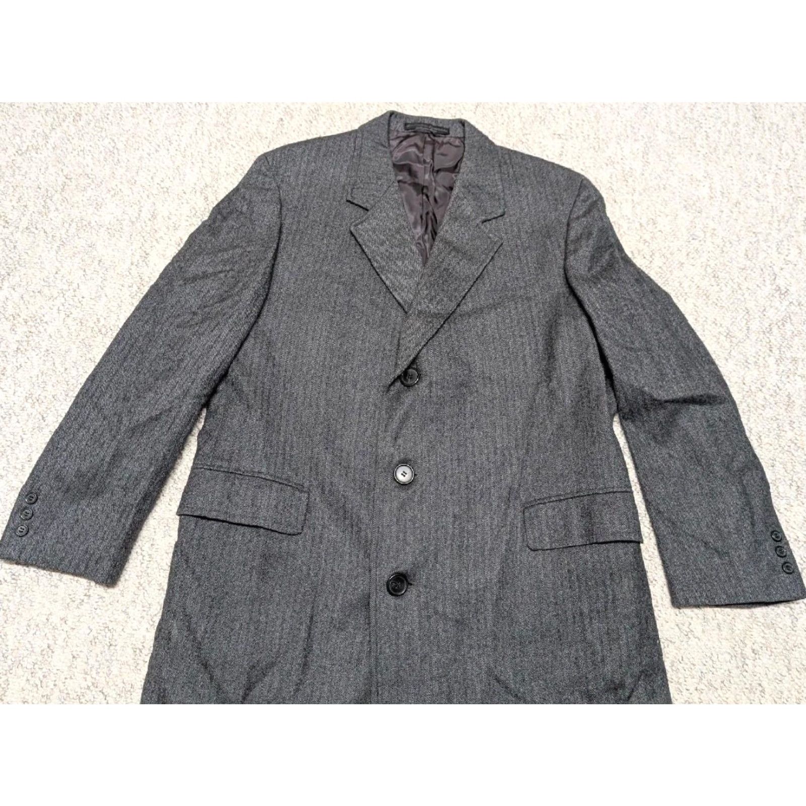 Vintage VINTAGE Cheshire Overcoat Coat Men Regular L Tweed Donegal Wool Herringbone Gray Black 44 Chest 47 Length 19 Shoulders 27 Arms Button Classic Fit Size US L / EU 52-54 / 3 - 3 Thumbnail