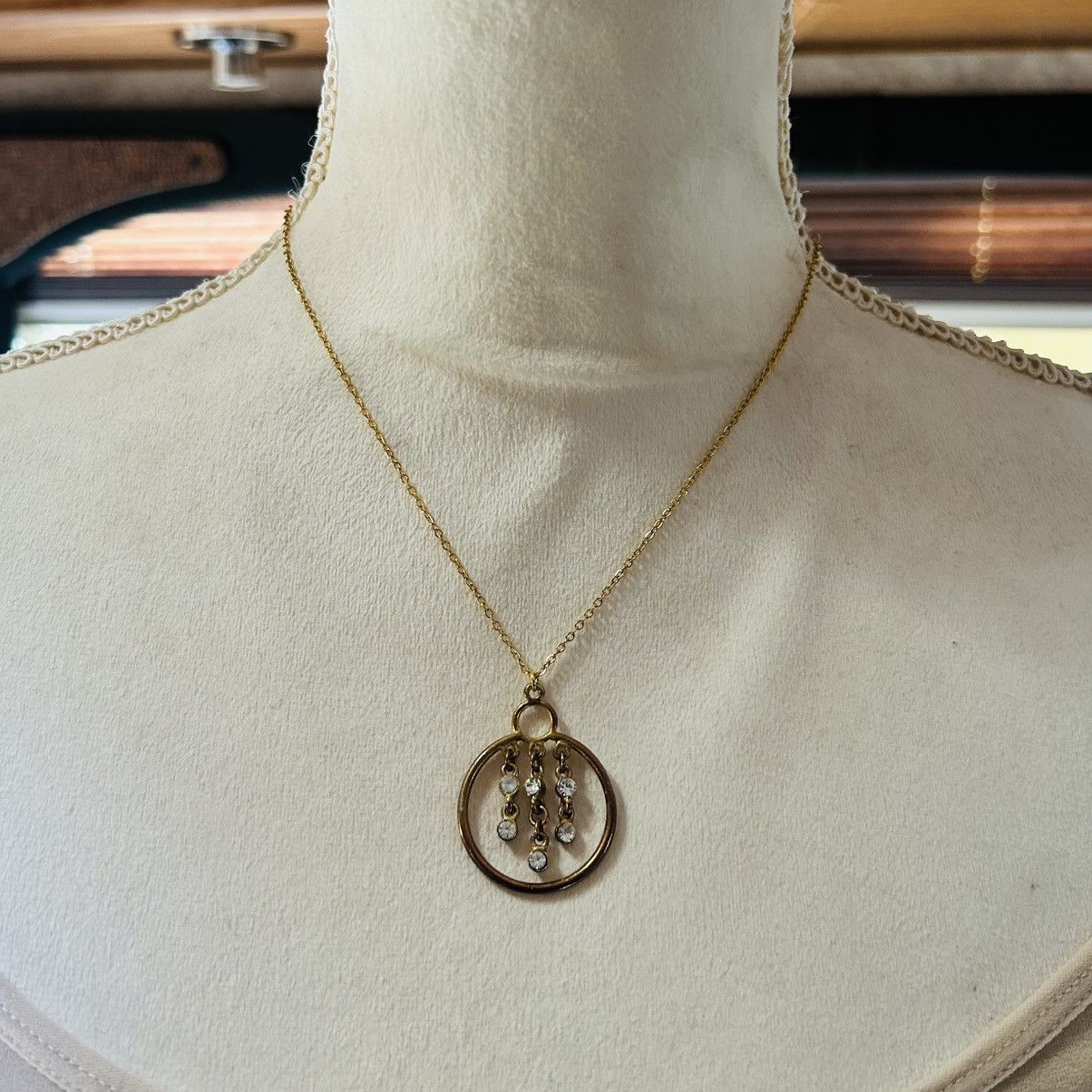 Handmade Handcrafted vintage dangle clear rhinestone pendant necklace Size ONE SIZE - 2 Thumbnail