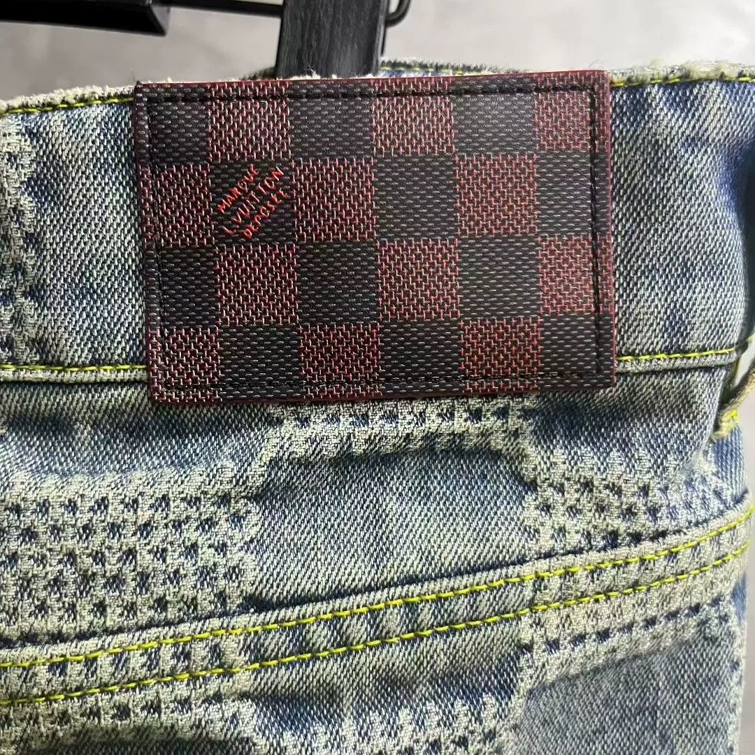 Louis Vuitton Louis Vuitton Blue Check Mid-Rise Straight Jeans Size US 33 - 4 Thumbnail