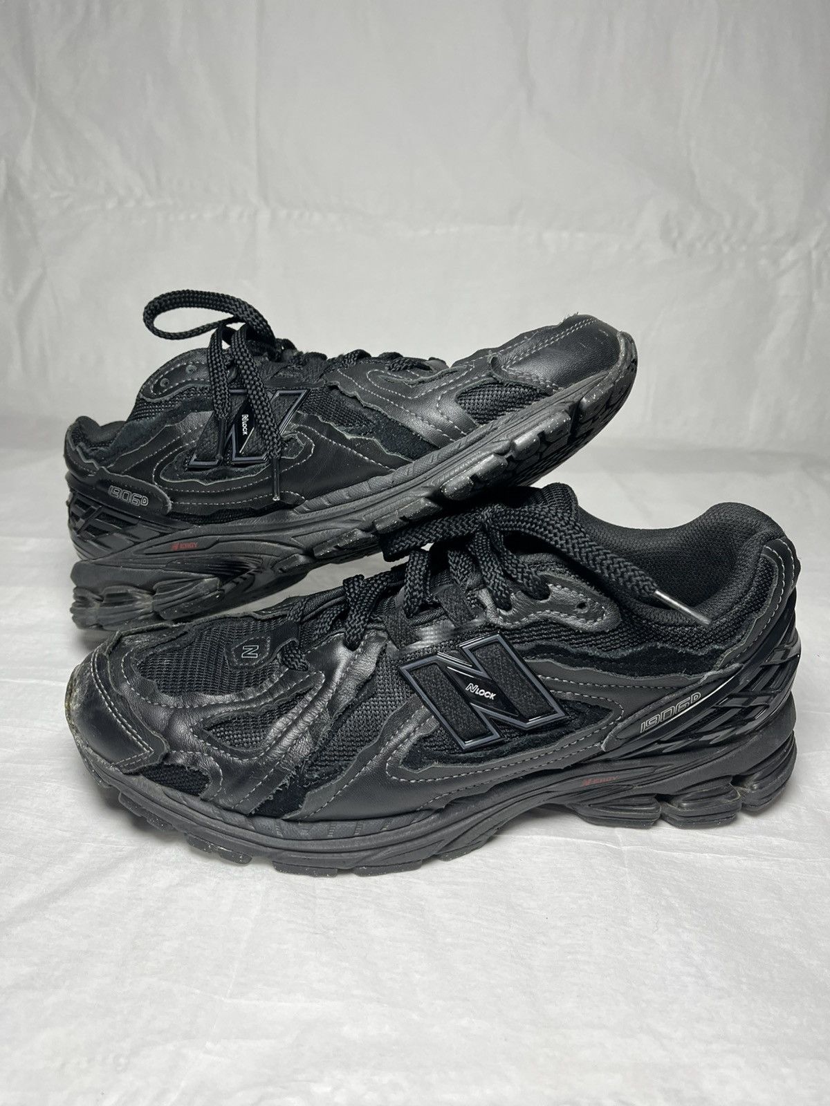 New Balance New Balance Black 1906D Protection Pack Size US 9 / EU 42 - 1 Thumbnail
