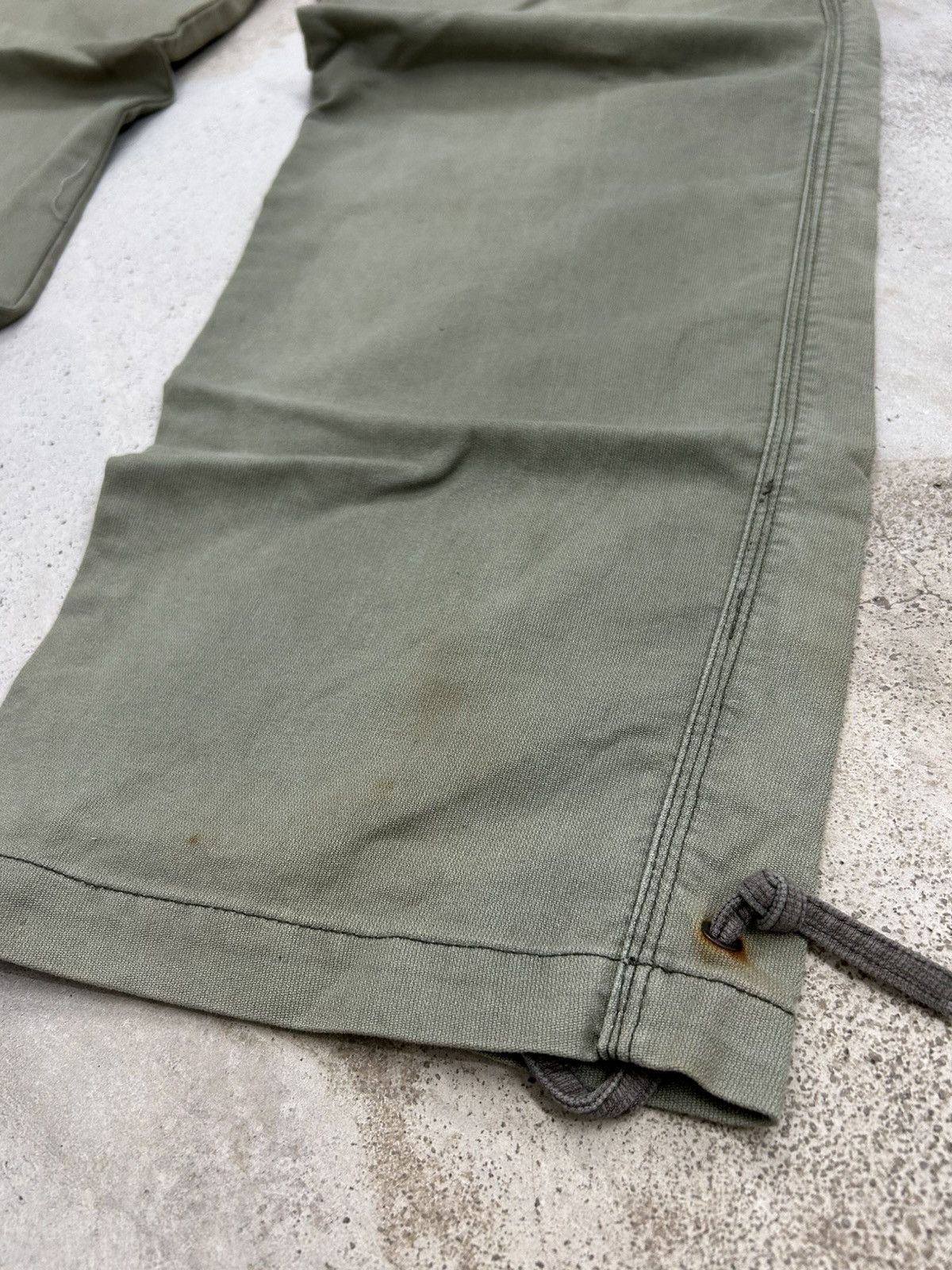 20471120 × GOSTAR DE FUGA × Japanese Brand Techno Japan Double Waist Baggy Cargo Parachute Faded Green Size US 35 - 5 Thumbnail