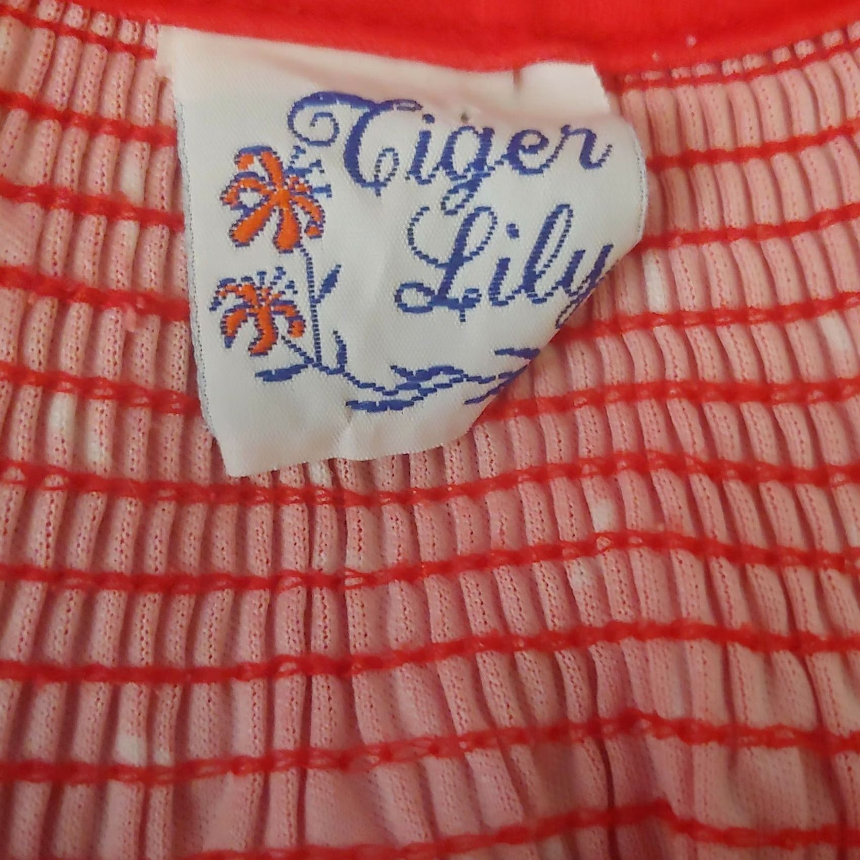 Vintage VINTAGE Tiger Lily Shirt 3X Women Plus Size Tie Neck Smocked Short Sleeve Peasant Blouse 70s Womens Size XXL / US 16-18 / IT 52-54 - 2 Thumbnail
