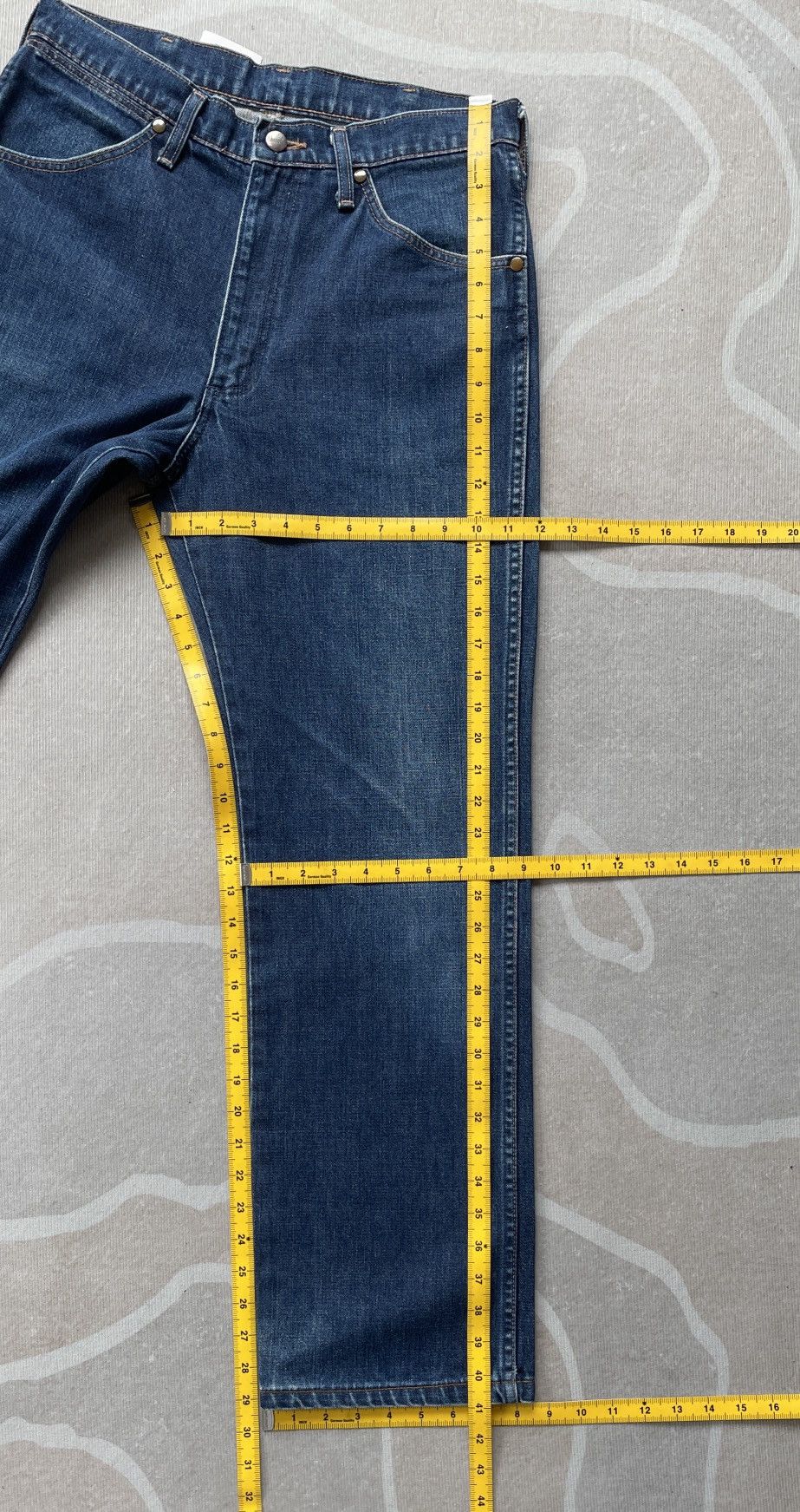 Wrangler Wrangler Vintage Jeans (LG106) Size US 31 - 12 Thumbnail