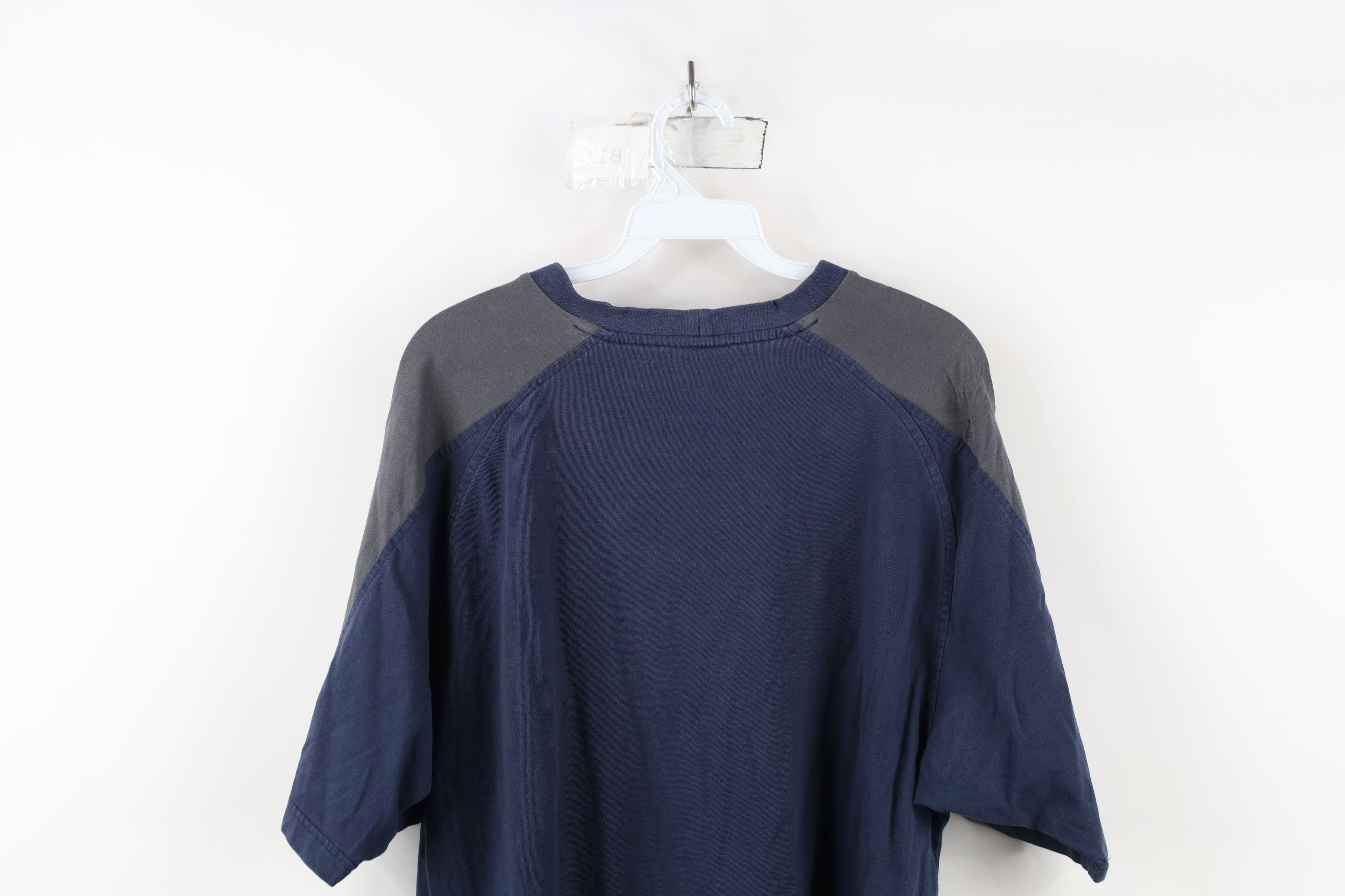 Nike × Vintage Vintage 90s Y2K Nike Travis Scott Center Swoosh T-Shirt Blue Size US L / EU 52-54 / 3 - 13 Thumbnail