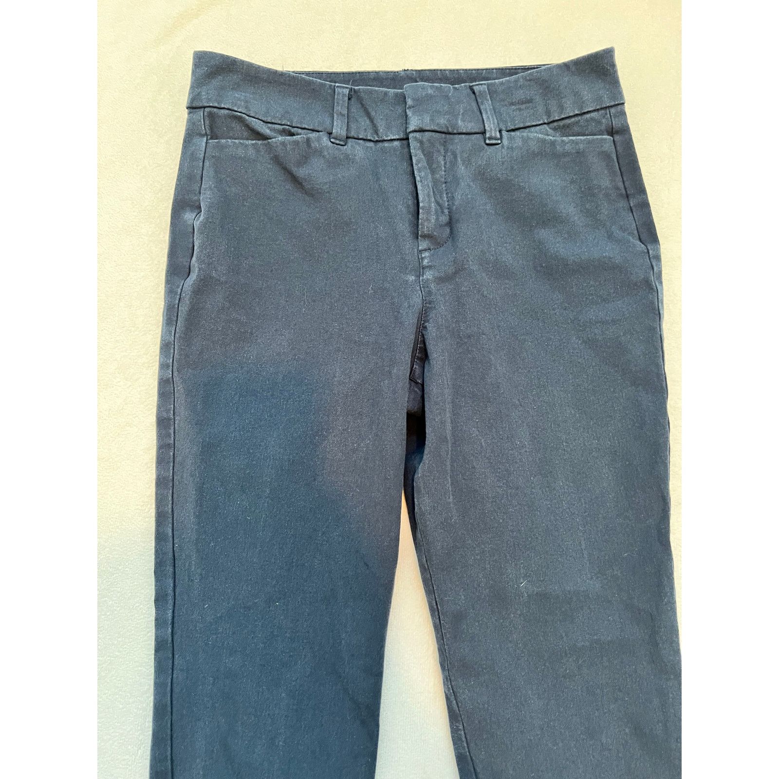 Old Navy Old Navy High Rise Pixie Navy Skinny Leg Pant Size 0 Size 25" / US 0 / IT 36 - 2 Thumbnail