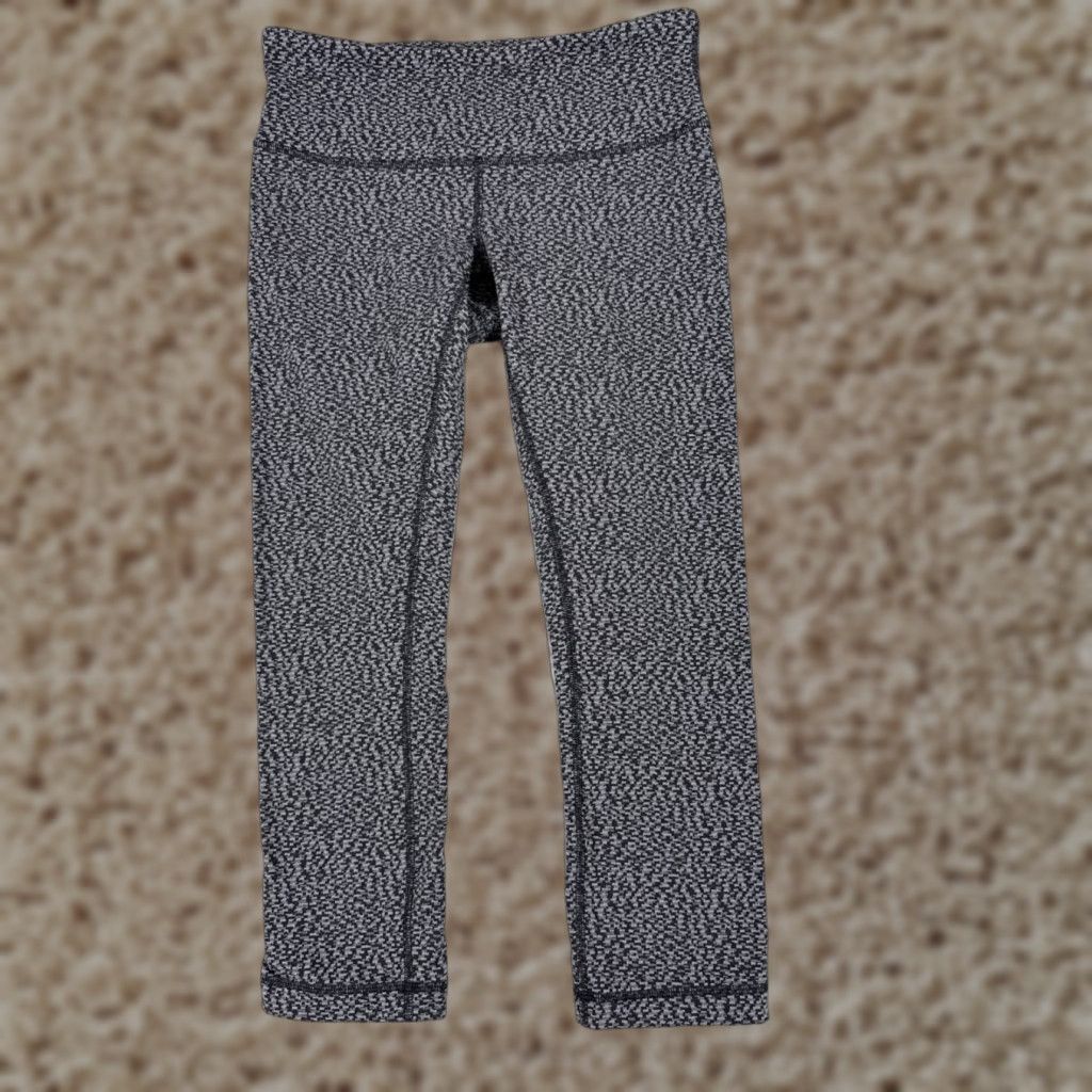 Lululemon Lululemon Wunder Under Cropped Pants Womens 6 Gray 21.5" Digi Pixie W6AASS Yoga Stretch Athletic Casual Camouflage Nylon Microfiber Inseam 21.5 in Size 28" / US 6 / IT 42 - 1 Thumbnail