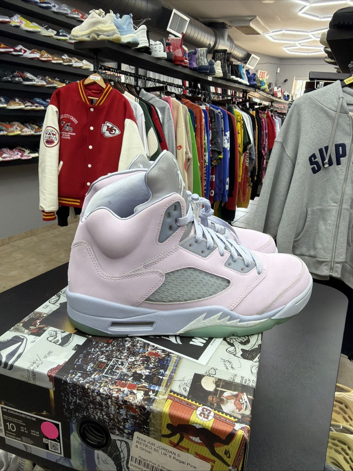 Jordan Brand Air Jordan 5 Retro Se Ester Pink DV0562-600 Men’s Size 10 Size US 10 / EU 43 - 7 Thumbnail