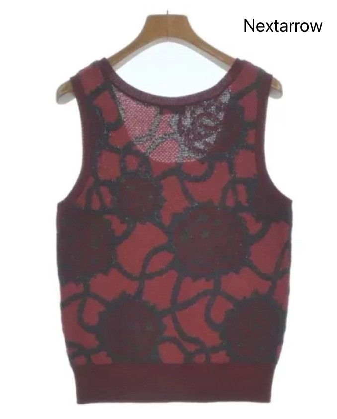 Dries Van Noten Dries van noten Knitted vest with handle 2412-Nextarrow Size US S / EU 44-46 / 1 - 1 Thumbnail
