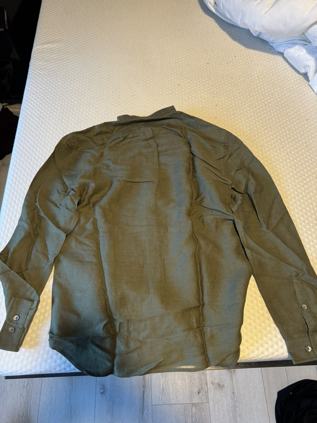 John Varvatos Olive John Varvatos Button Up Size US XS / EU 42 / 0 - 4 Thumbnail