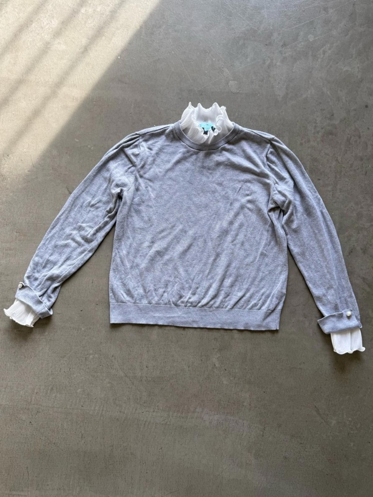 Opening Ceremony CeCe / Embellished Contrast Sweater / Pearl Detail / Gray Size L / US 10 / IT 46 - 2 Thumbnail